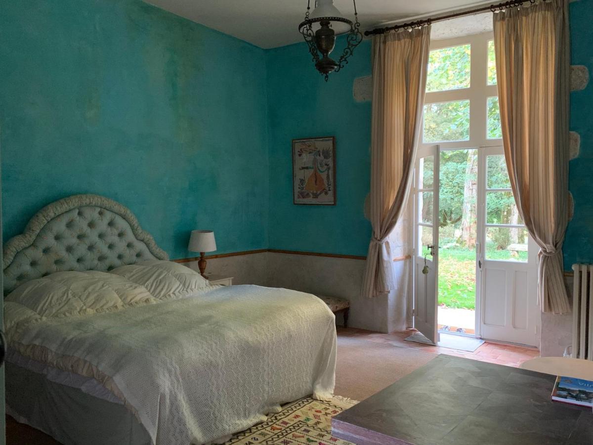 Rural Retreat Apartment Feuillade Bagian luar foto